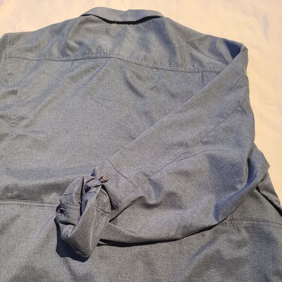 Wrangler Outdoor Series Men Button Up Shirt XL Blue Button Up Vented hiking - Picture 8 of 8